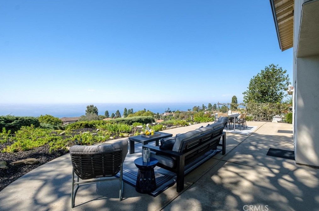 28737 Doverridge Dr, Palos Verdes Estates, CA 90275