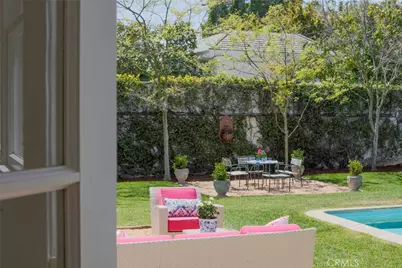 333 S Arden Boulevard, Los Angeles, CA 90020 - Photo 32