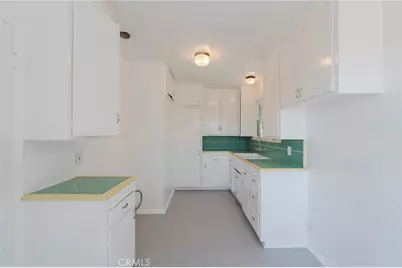 1964 Palmerston Place, Los Angeles, CA 90027 - Photo 30