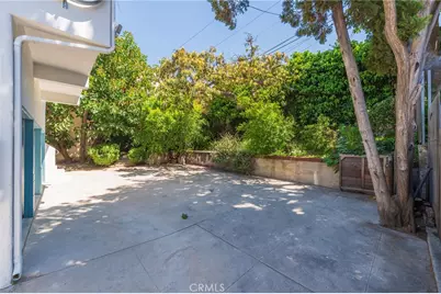 1964 Palmerston Place, Los Angeles, CA 90027 - Photo 40