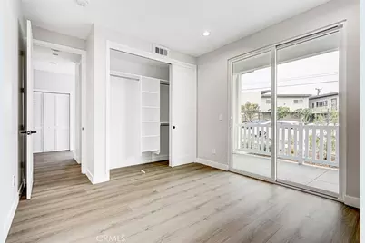 26016 Oak Street #B, Lomita, CA 90717 - Photo 2