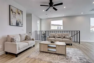 26016 Oak Street #E, Lomita, CA 90717 - Photo 8