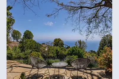 7 Cinchring Road, Rolling Hills, CA 90274 - Photo 32