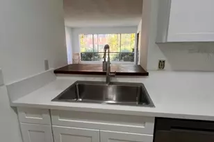 5600 Kensington Wy, Culver City, CA 90230 - Photo 12