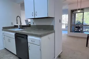 5600 Kensington Wy, Culver City, CA 90230 - Photo 8