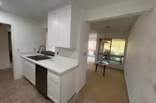 5600 Kensington Wy, Culver City, CA 90230 - Photo 4