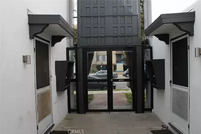 5236 Kester Avenue, Sherman Oaks, CA 91411 - Photo 4