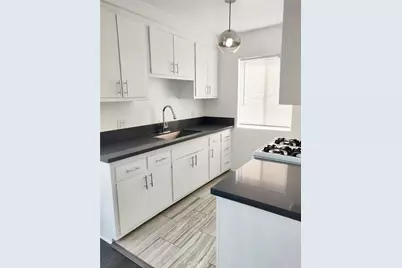 5236 Kester Avenue, Sherman Oaks, CA 91411 - Photo 10