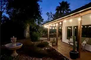 2 Chuckwagon Rd, Rolling Hills, CA 90274 - Photo 10