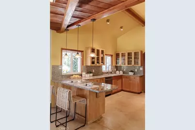 2 Chuckwagon Road, Rolling Hills, CA 90274 - Photo 26