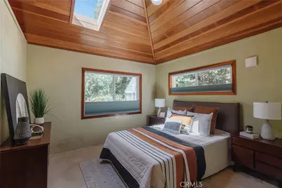2 Chuckwagon Road, Rolling Hills, CA 90274 - Photo 38