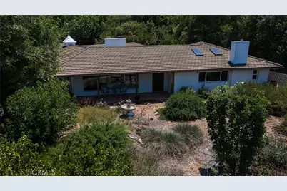 2 Chuckwagon Road, Rolling Hills, CA 90274 - Photo 70