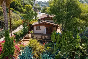 3950 De Longpre Ave, Los Angeles, CA 90027 - Photo 54