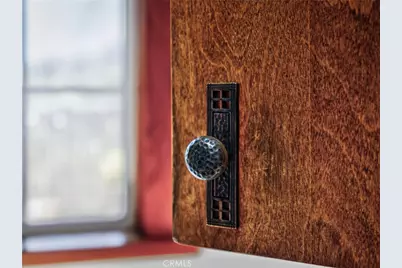 3950 De Longpre Avenue, Los Angeles, CA 90027 - Photo 42