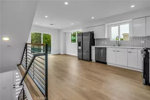 4453 Colfax Ave, Studio City, CA 91602 - Photo 12