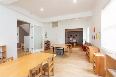 757 Pier Avenue, Santa Monica, CA 90405 - Photo 22