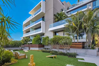 8420 W Sunset Boulevard #108, Los Angeles, CA 90069 - Photo 36