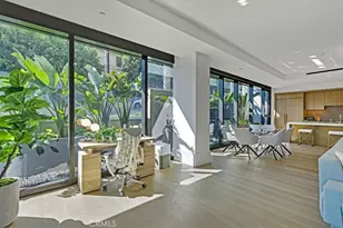 8420 W Sunset Blvd, Los Angeles, CA 90069 - Photo 14