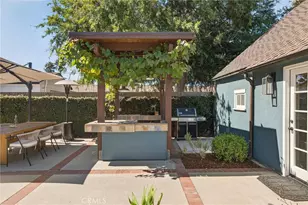 909 E Marshall Pl, Long Beach, CA 90807 - Photo 58