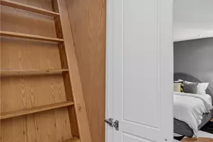 909 E Marshall Pl, Long Beach, CA 90807 - Photo 38