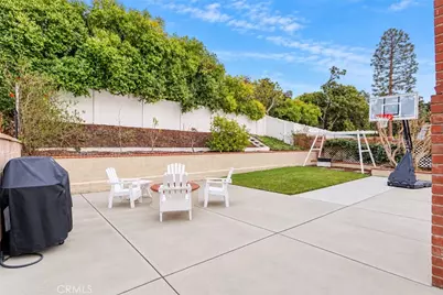26114 Delos Drive, Torrance, CA 90505 - Photo 20