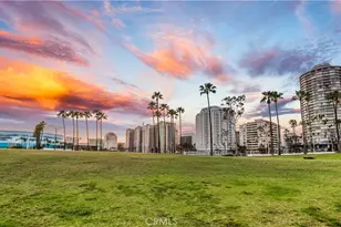 615 E Broadway, Long Beach, CA 90802 - Photo 26