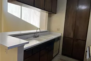 832 Coriander Dr, Torrance, CA 90502 - Photo 16