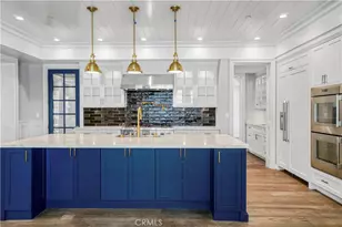 2520 La Condesa Dr, Los Angeles, CA 90049 - Photo 16