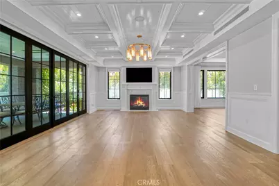 2520 La Condesa Drive, Los Angeles, CA 90049 - Photo 10