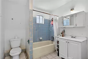 1139 E 82nd, Los Angeles, CA 90001 - Photo 26