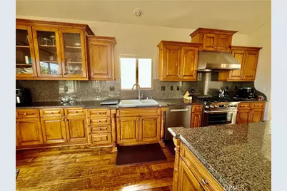 227 S Helberta Avenue #B, Redondo Beach, CA 90277 - Photo 26