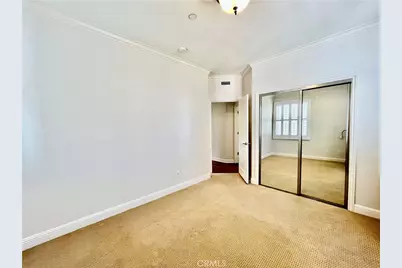 227 S Helberta Avenue #B, Redondo Beach, CA 90277 - Photo 12