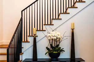 704 Apsley, Palos Verdes Estates, CA 90274 - Photo 2