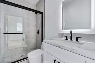 2007 Blossom Ln, Redondo Beach, CA 90278 - Photo 12