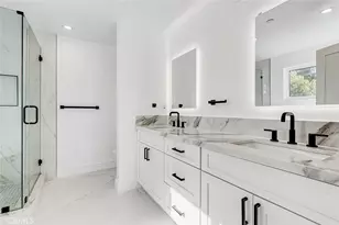 2009 Blossom Ln, Redondo Beach, CA 90278 - Photo 16