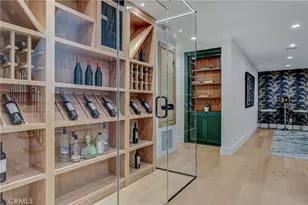 1801 Pine Ave, Manhattan Beach, CA 90266 - Photo 46