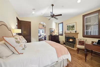 202 Avenue C, Redondo Beach, CA 90277 - Photo 16