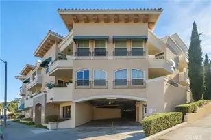 901 Deep Valley Dr, Rolling Hills Estates, CA 90274 - Photo 2
