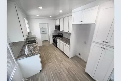 1721 W Santa Cruz, San Pedro, CA 90732 - Photo 18