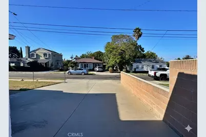 1852 260th Street, Lomita, CA 90717 - Photo 2