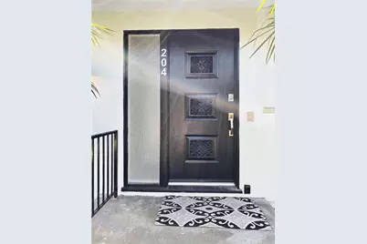 204 Avenue E, Redondo Beach, CA 90277 - Photo 2