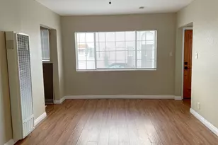 410 E 21st St, Long Beach, CA 90806 - Photo 4