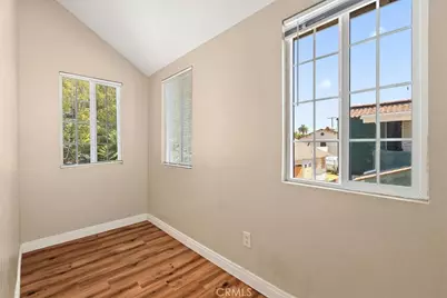 410 E 21st Street, Long Beach, CA 90806 - Photo 18