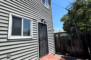 410 E 21st St, Long Beach, CA 90806 - Photo 14