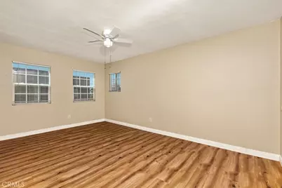 410 E 21st Street, Long Beach, CA 90806 - Photo 12