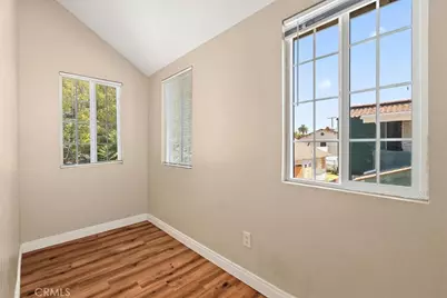 410 E 21st Street, Long Beach, CA 90806 - Photo 18