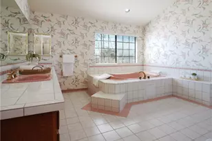 28070 Ella Dr, Rancho Palos Verdes, CA 90275 - Photo 16