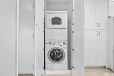 5216 Yarmouth Avenue #106, Encino, CA 91316 - Photo 16