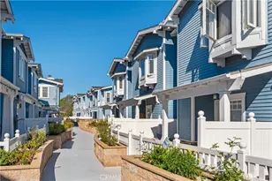 311 Aviation Pl, Manhattan Beach, CA 90266 - Photo 40