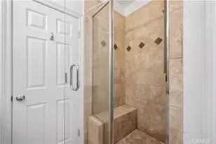 311 Aviation Pl, Manhattan Beach, CA 90266 - Photo 30